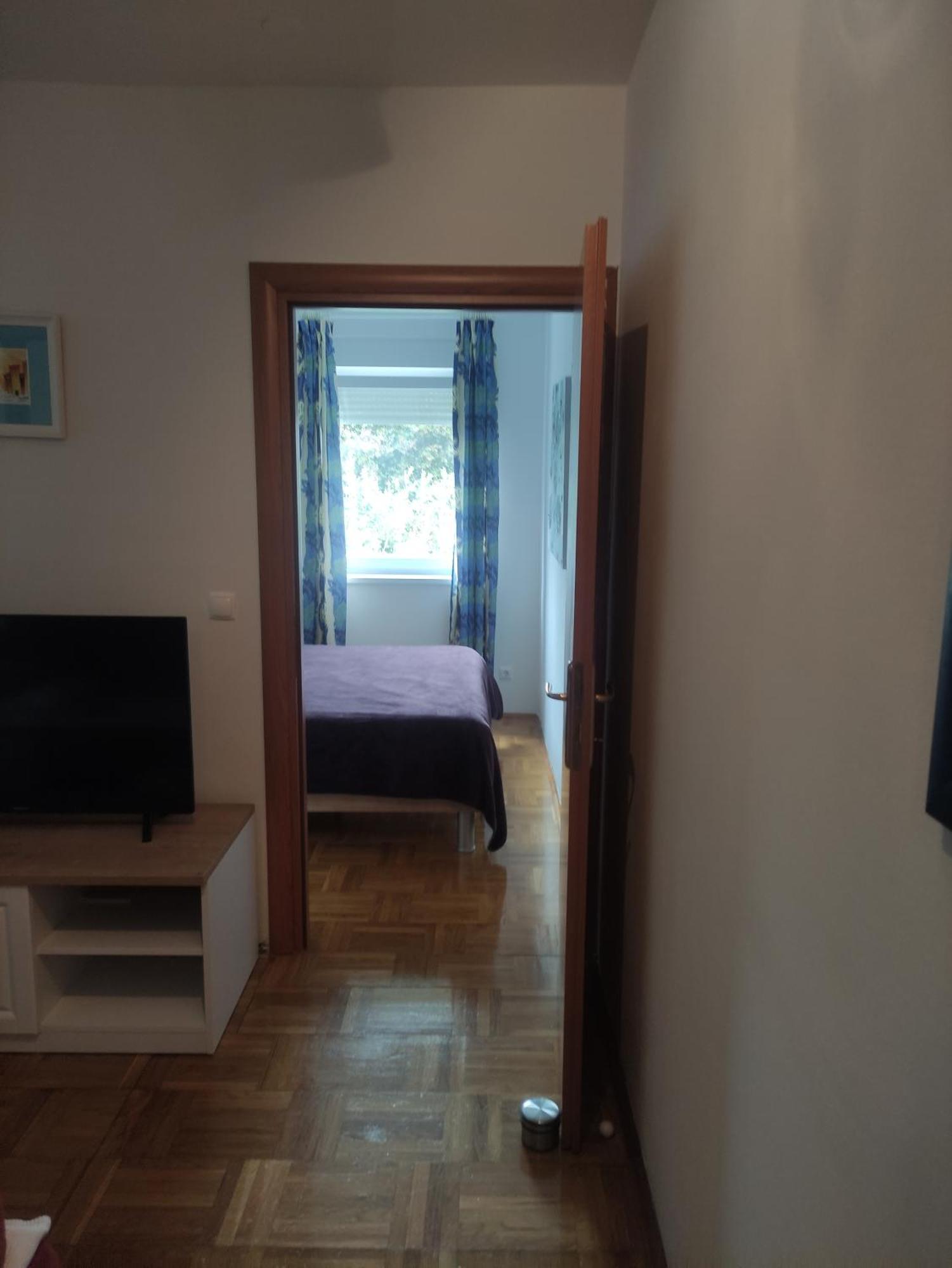 Apartman Vesna 2 Persons Njivice Exteriér fotografie